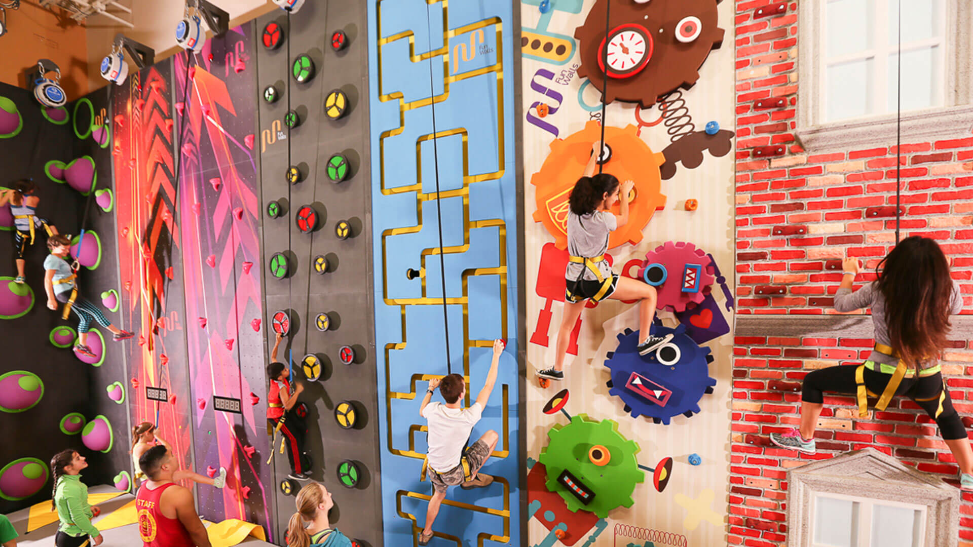 Traezou climbing walls header